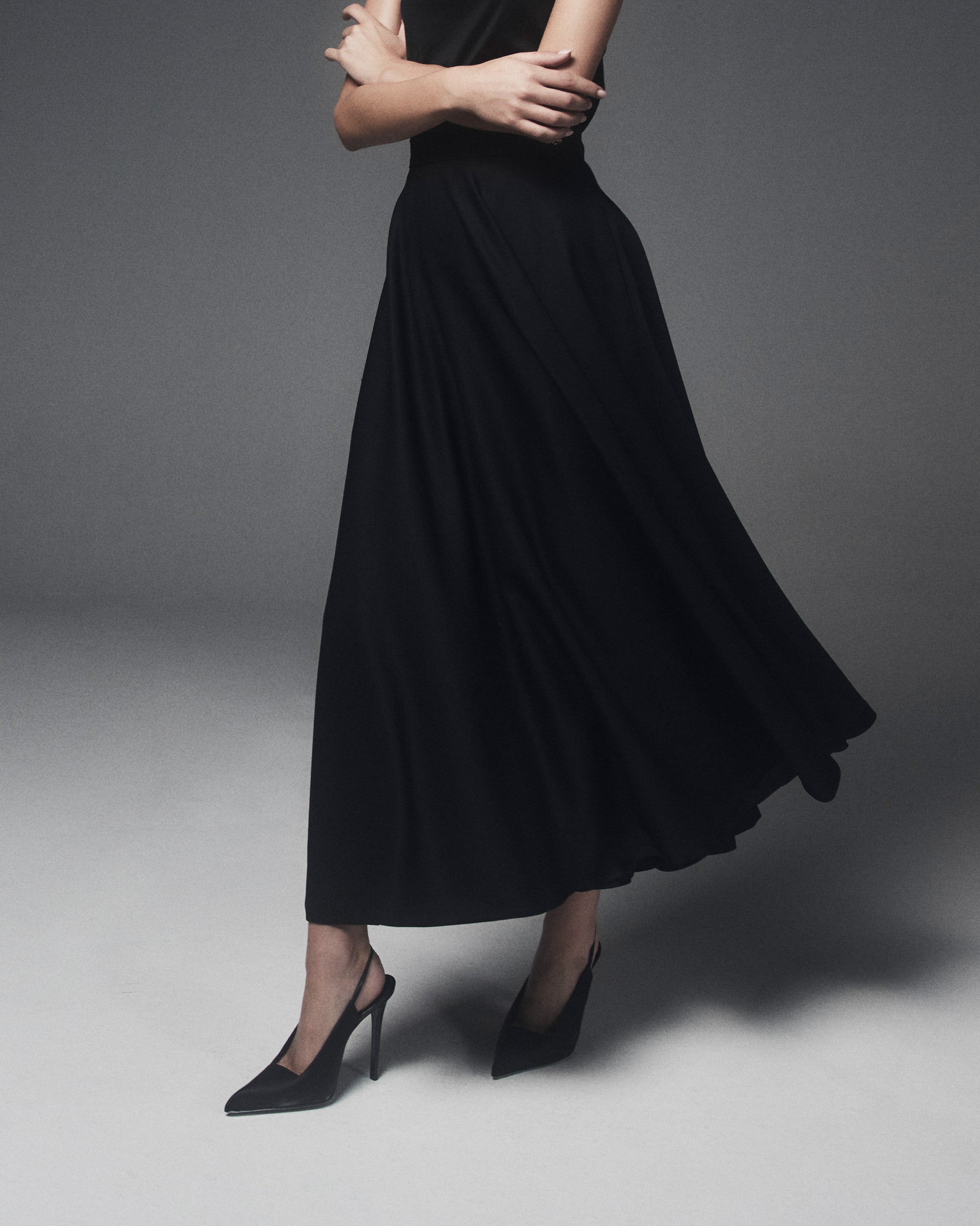 Antonella Skirt with 18ct Stud in Virgin Wool and Mohair